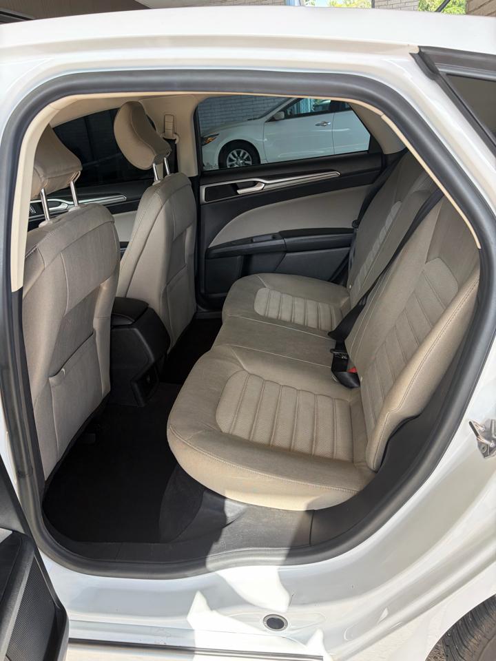 Ford Fusion S 2019