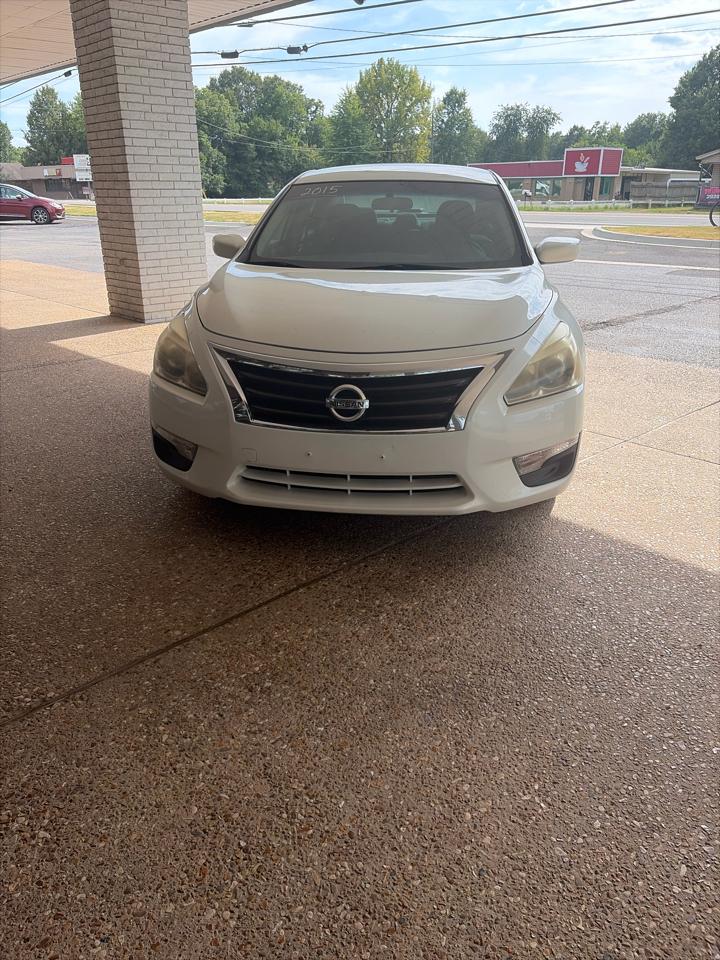 Nissan Altima 2.5 SV 2015