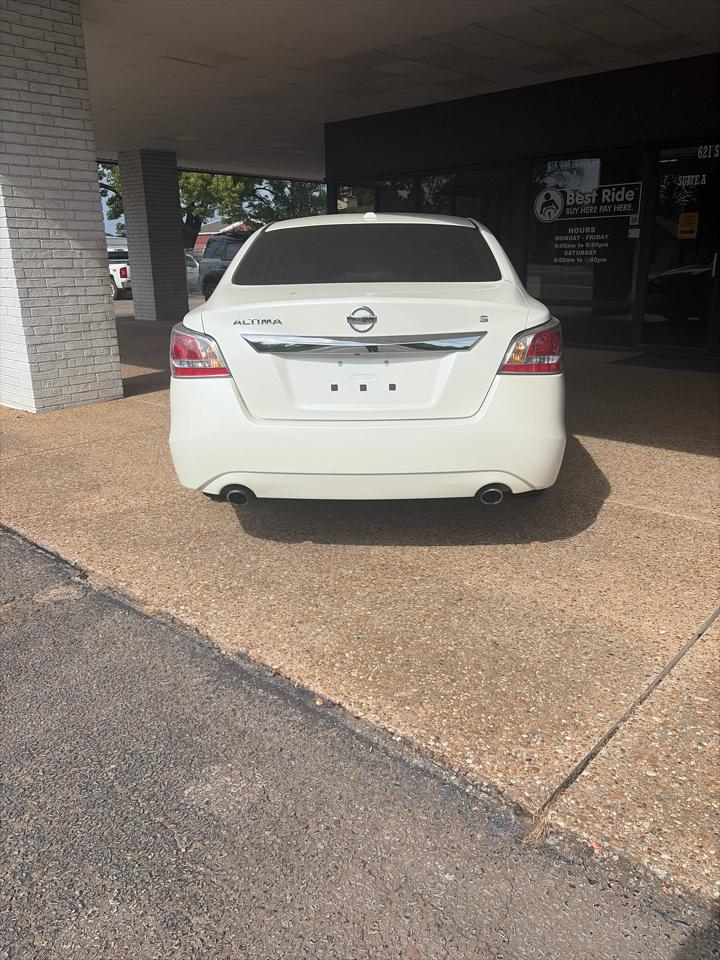 Nissan Altima 2.5 SV 2015