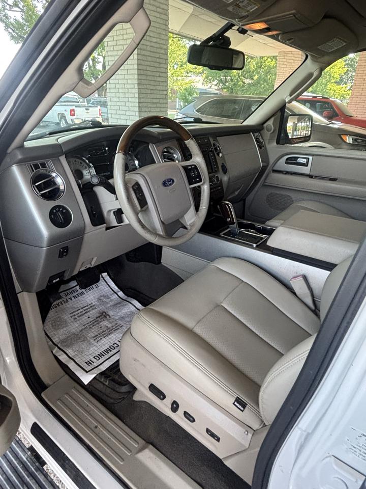 Ford Expedition EL Limited 4WD 2010