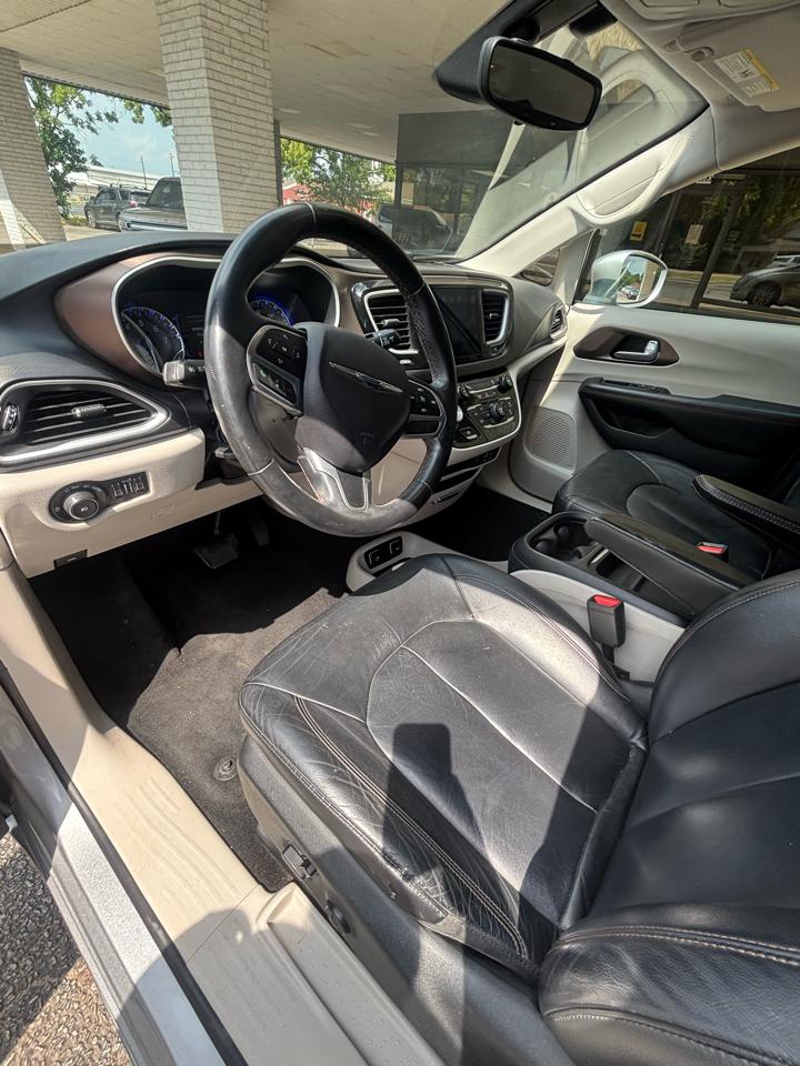 Chrysler Pacifica Touring-L 2017