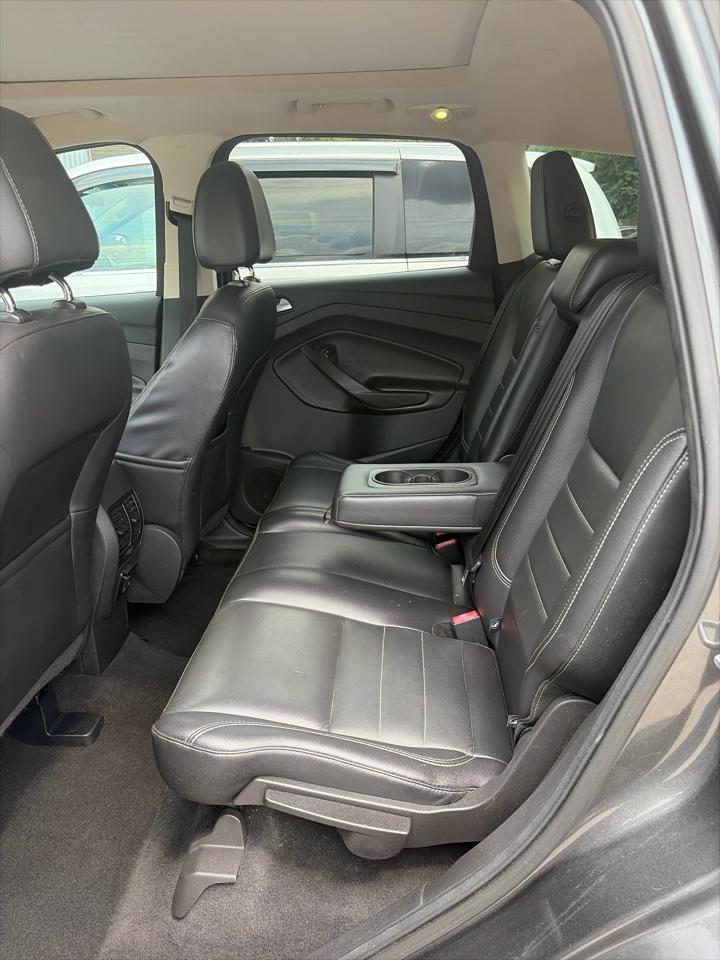 Ford Escape Titanium 4WD 2016