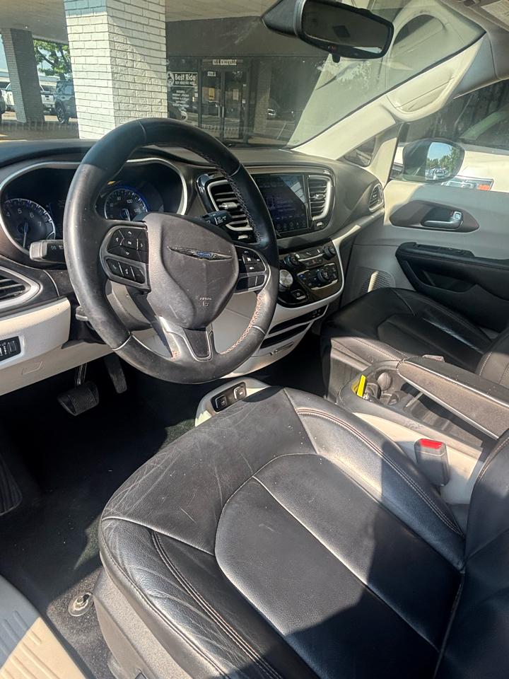 Chrysler Pacifica Touring-L 2017