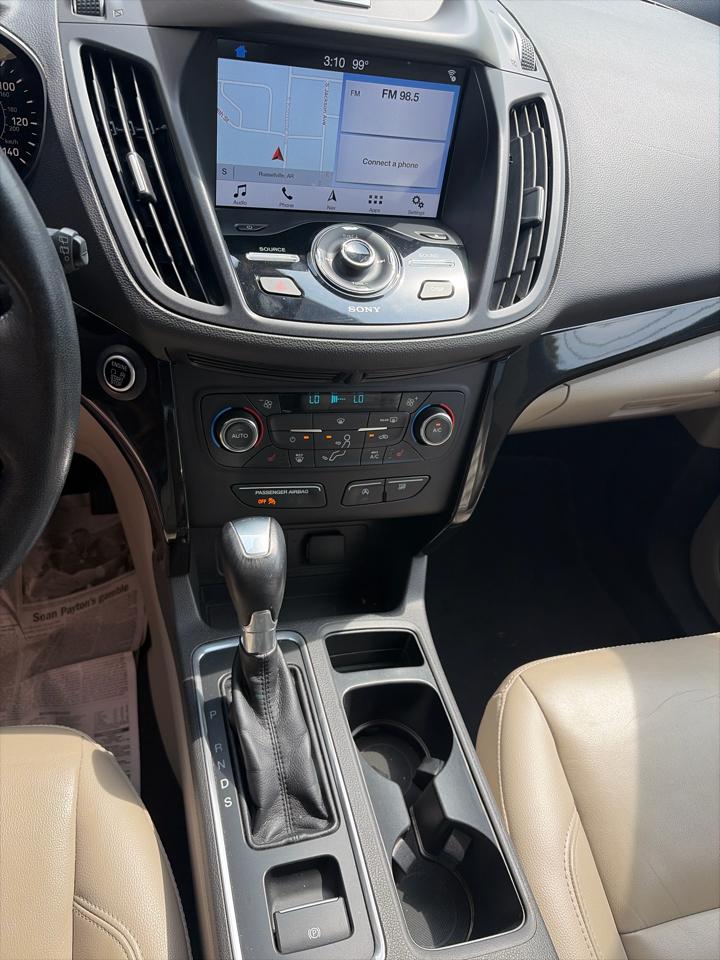 Ford Escape Titanium FWD 2017