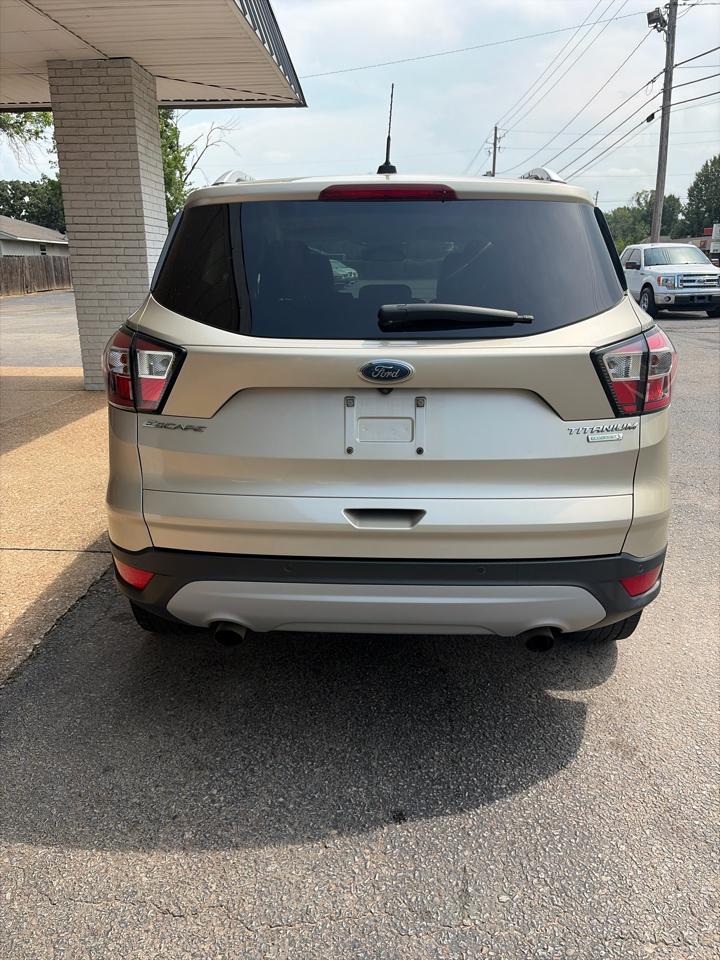 Ford Escape Titanium FWD 2017