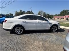 2018 Ford Taurus 