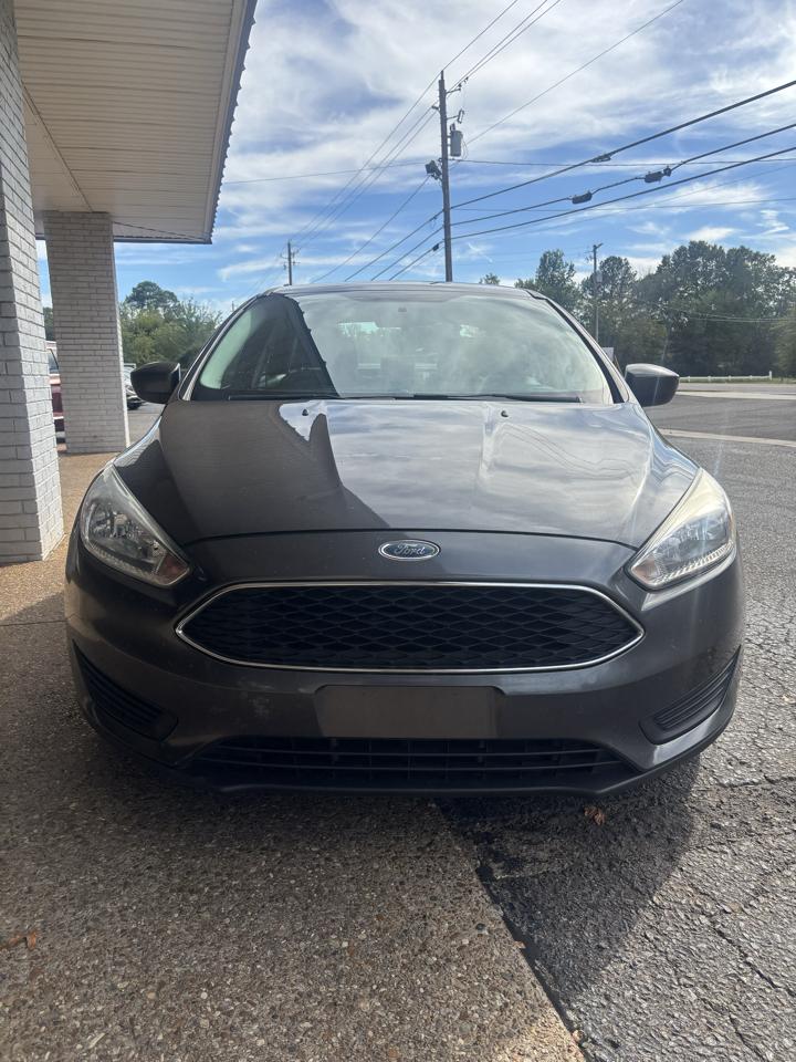 Ford Focus SE Sedan 2018
