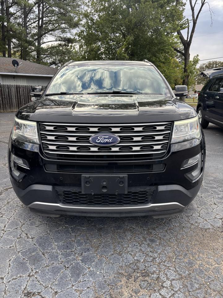 Ford Explorer XLT 4WD 2017