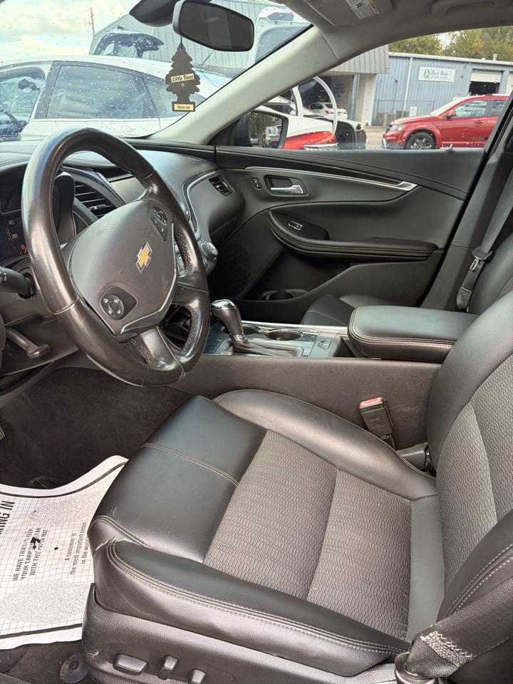 Chevrolet Impala LT 2018