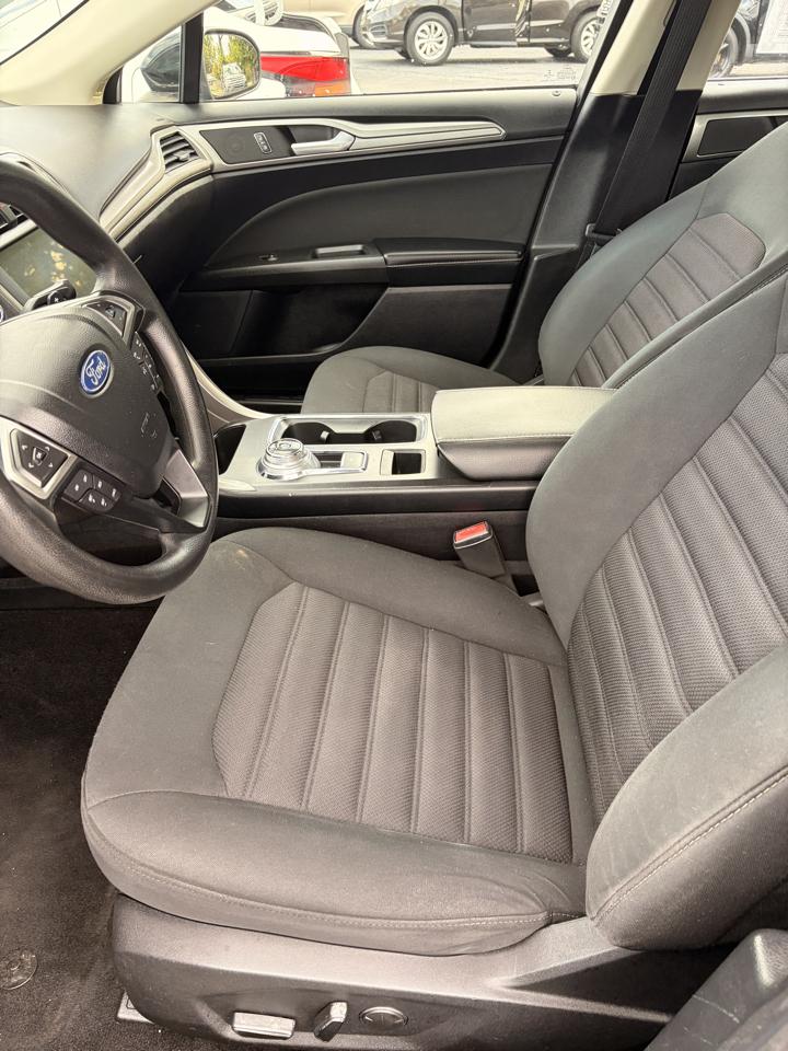 Ford Fusion SE AWD 2019