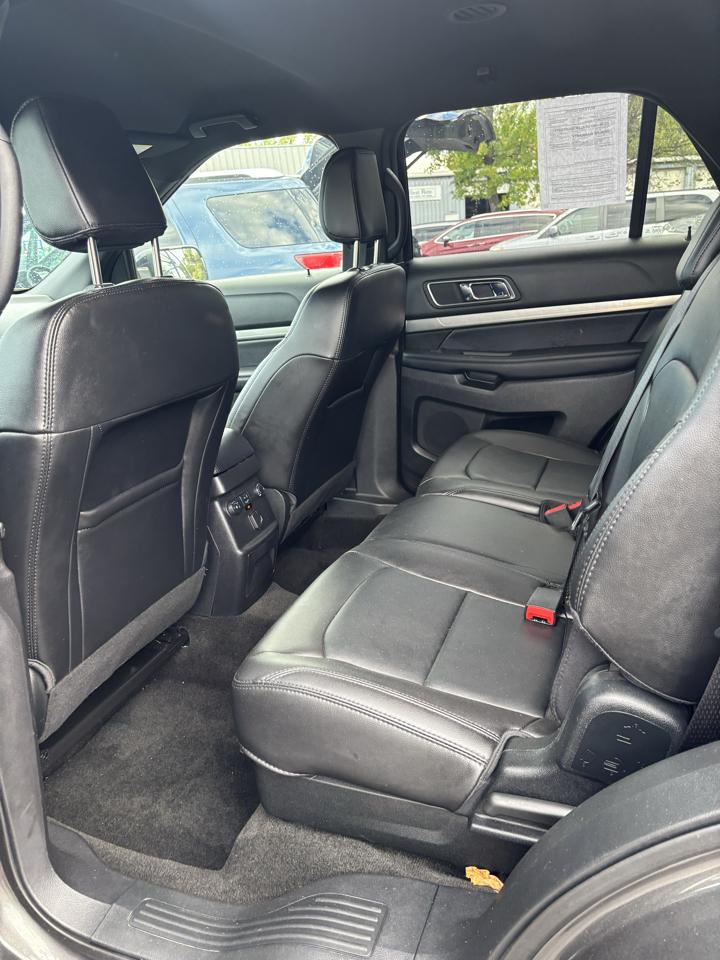 Ford Explorer XLT FWD 2018