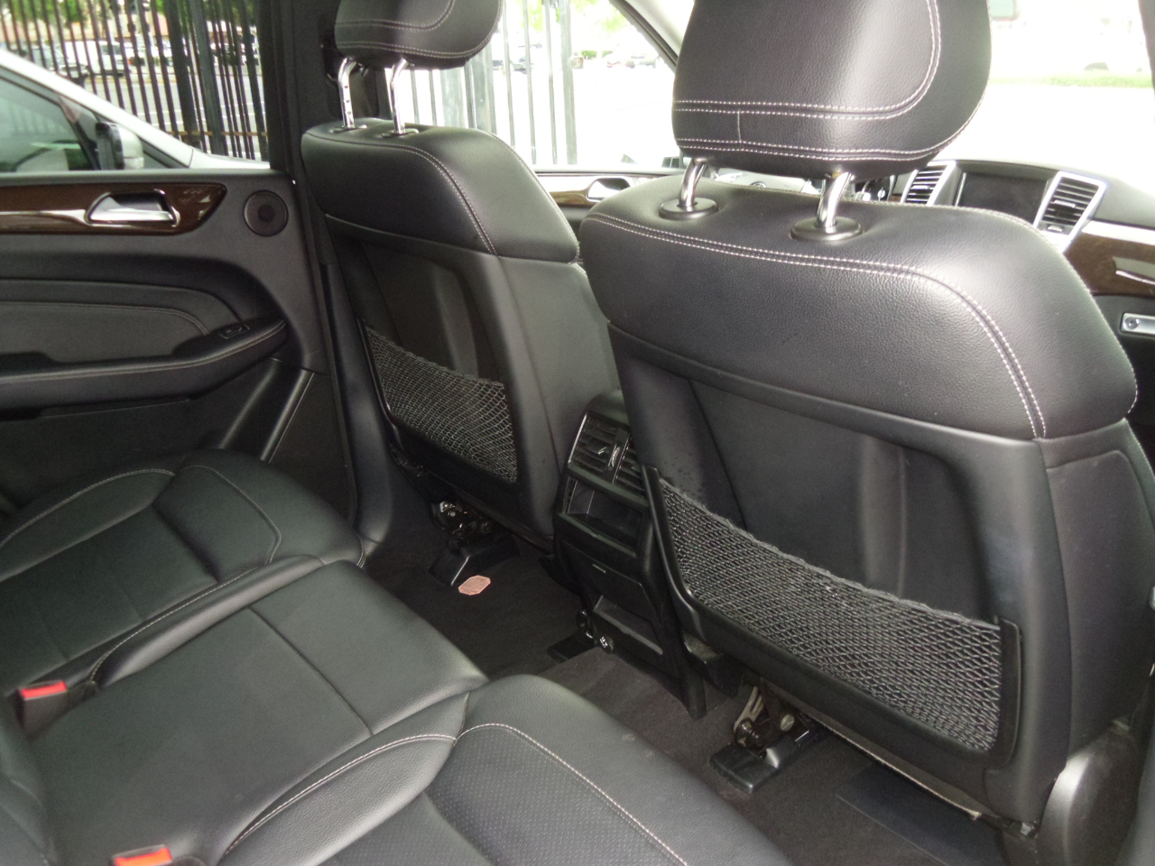 2015 Mercedes Benz ML 4MATIC 350 photo 29