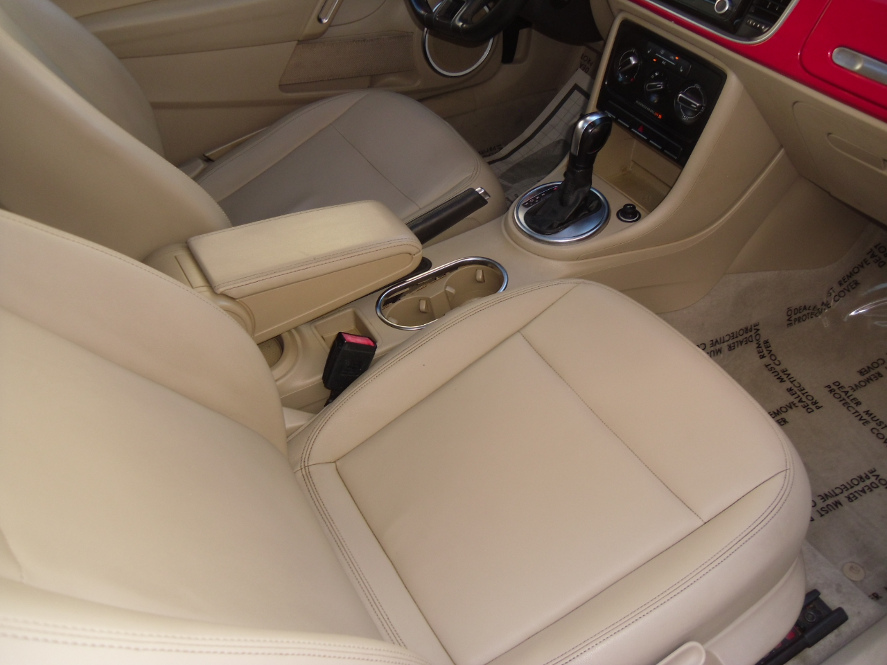 2014 Volkswagen Beetle 2.5 TDI photo 28