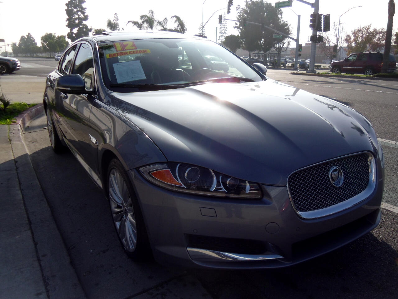 Jaguar XF 4dr Sdn Portfolio 2012