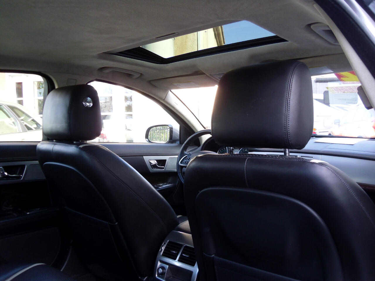 Jaguar XF 4dr Sdn Portfolio 2012