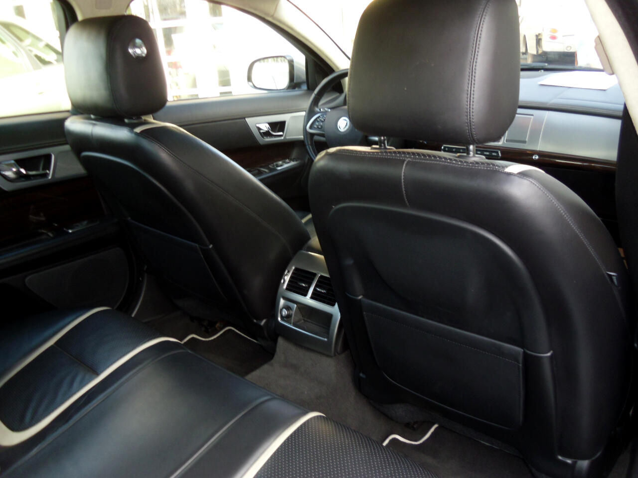 Jaguar XF 4dr Sdn Portfolio 2012