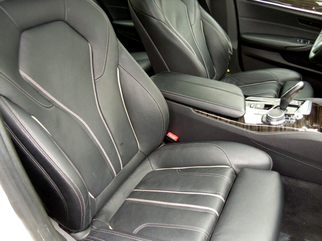 BMW 5 Series 540i Sedan 2018