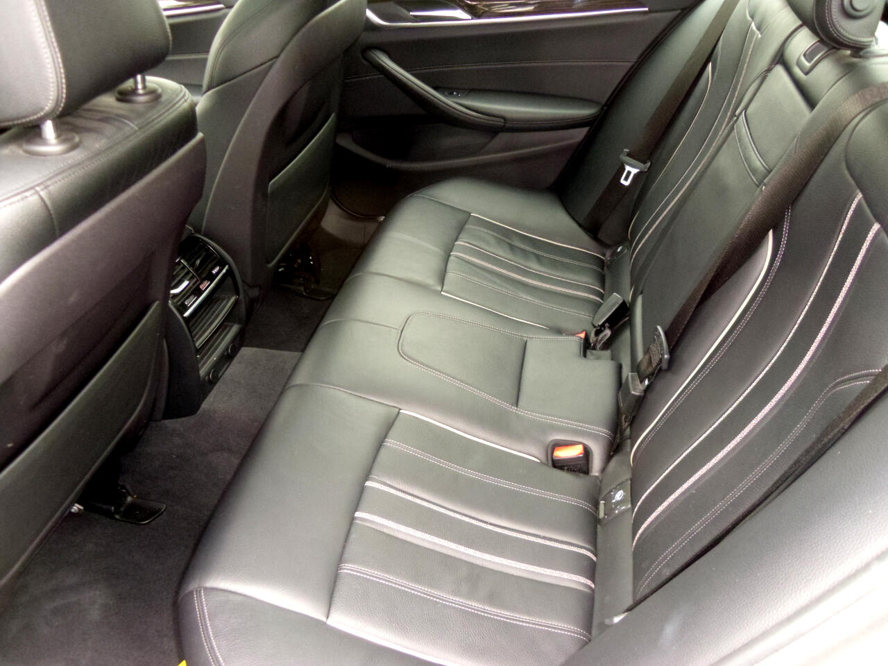 BMW 5 Series 540i Sedan 2018