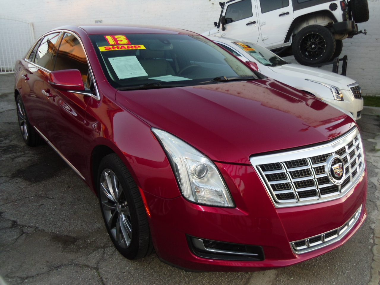 Cadillac XTS 4dr Sdn FWD 2013