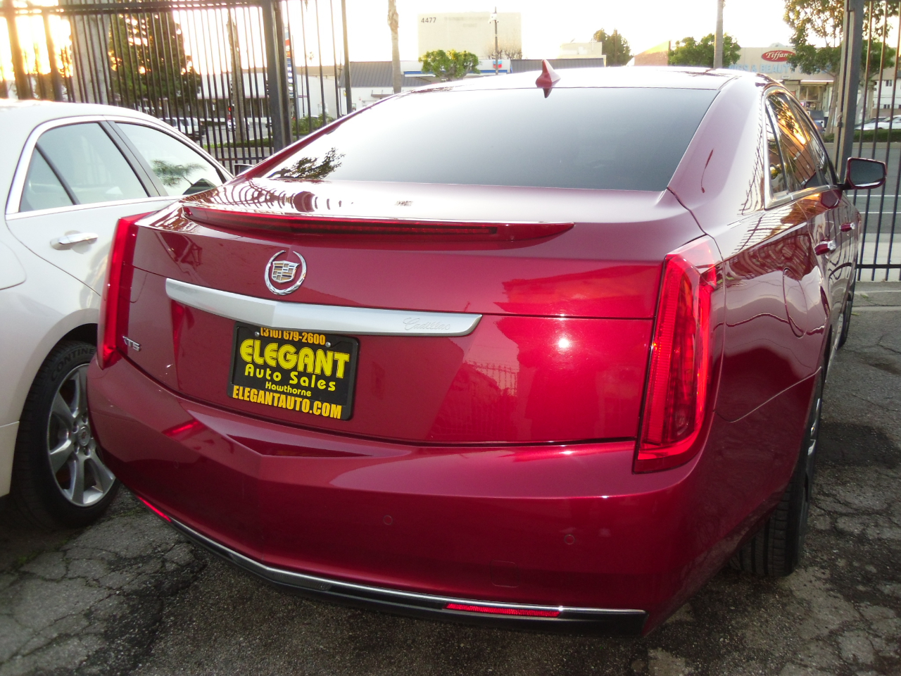 Cadillac XTS 4dr Sdn FWD 2013