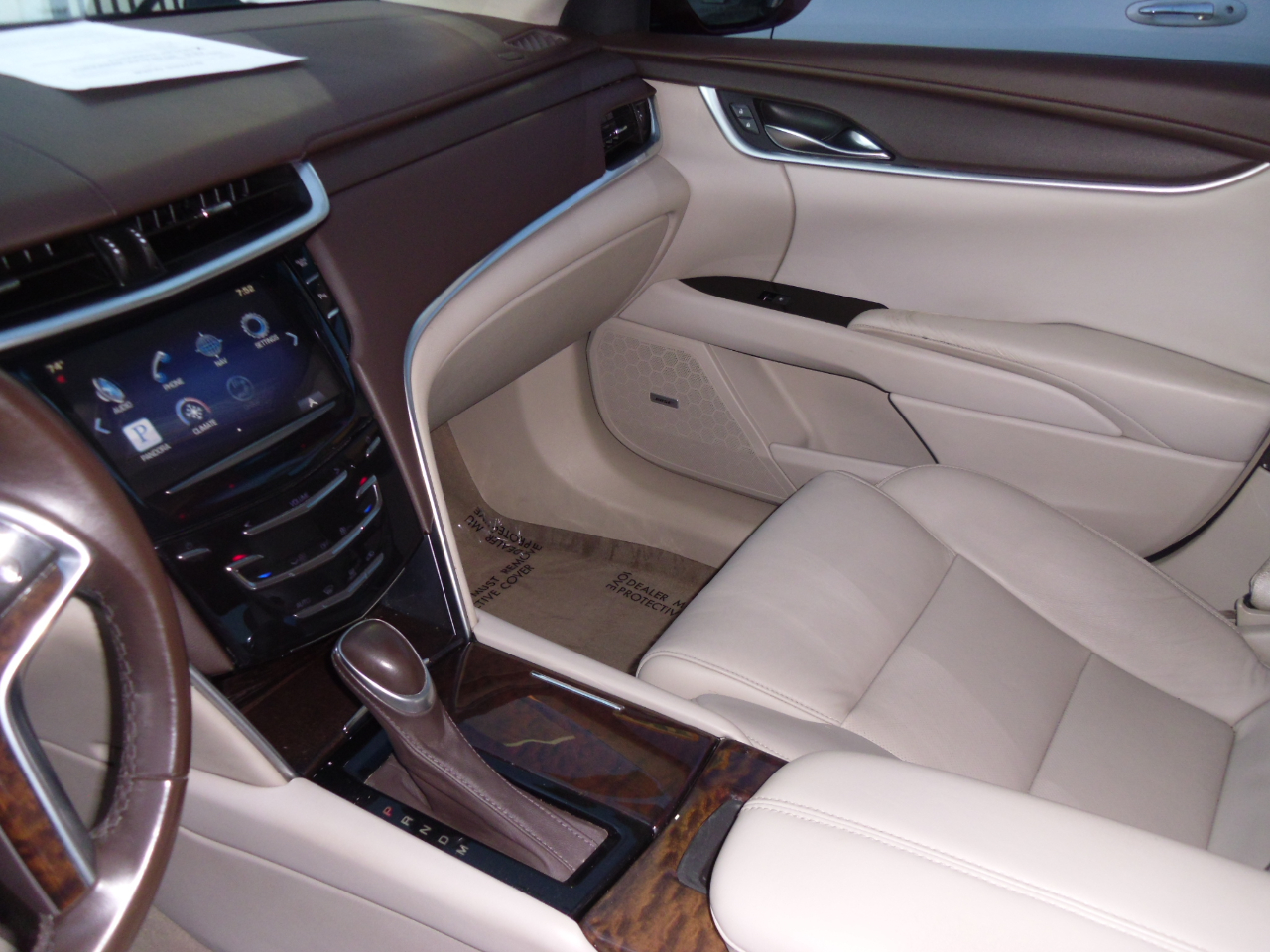 Cadillac XTS 4dr Sdn FWD 2013