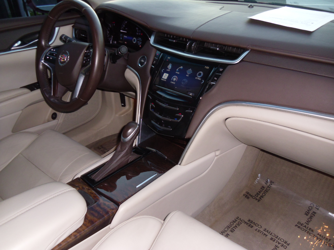 Cadillac XTS 4dr Sdn FWD 2013