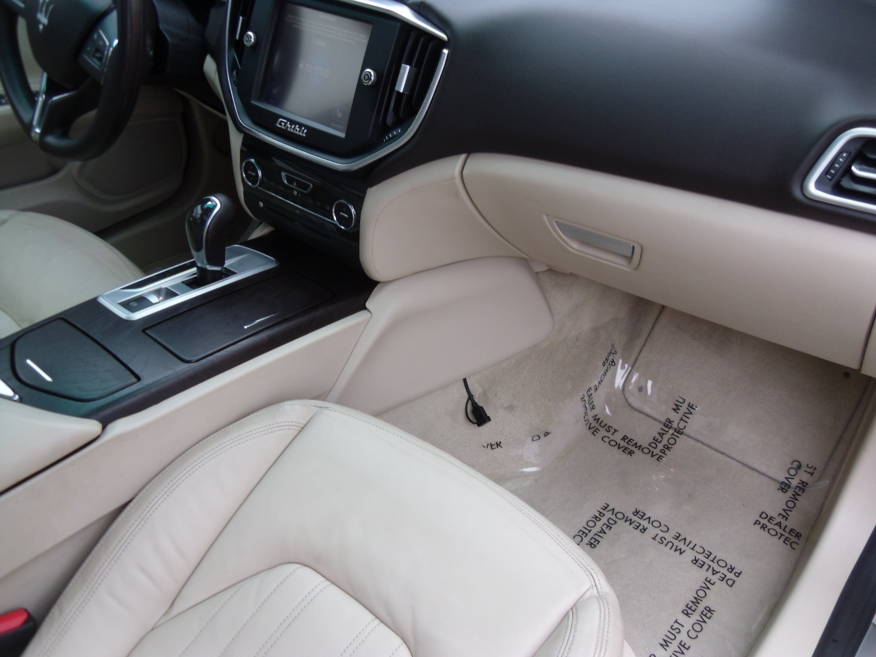 Maserati Ghibli 4dr Sdn S Q4 2014