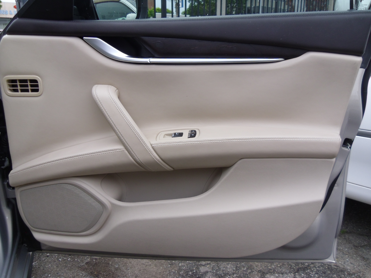 Maserati Ghibli 4dr Sdn S Q4 2014