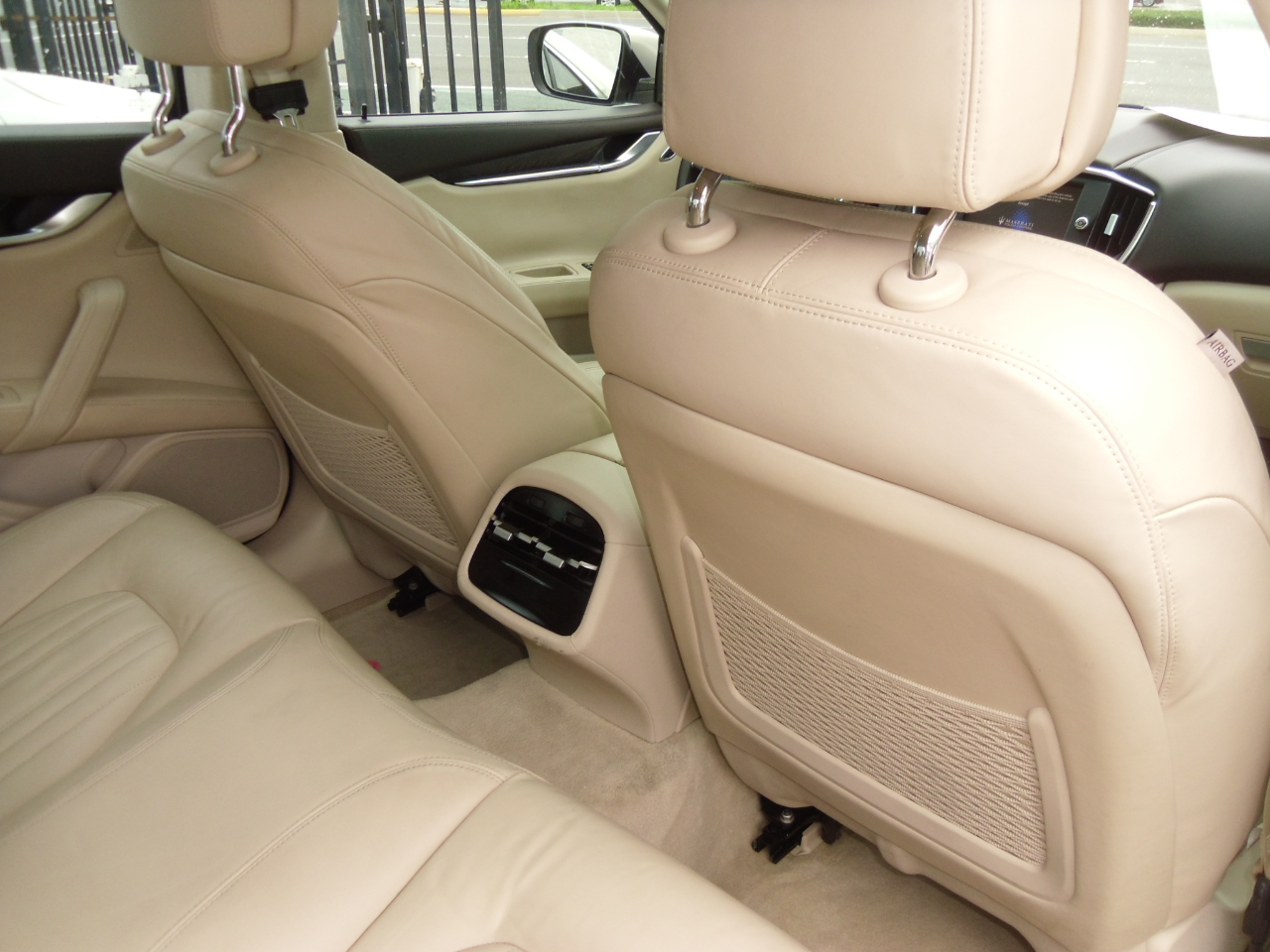 Maserati Ghibli 4dr Sdn S Q4 2014