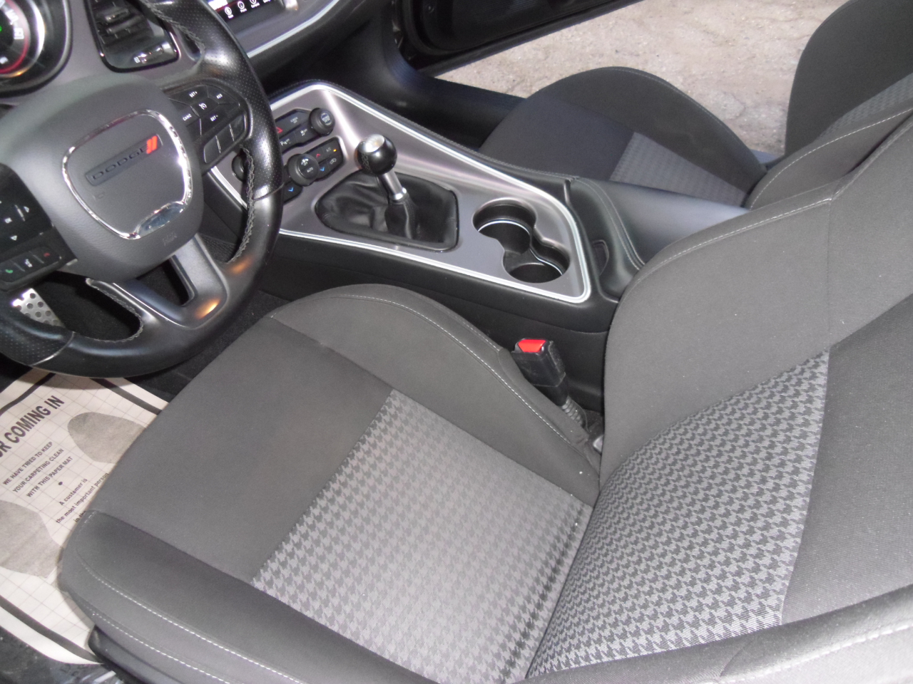 Dodge Challenger R/T RWD 2022