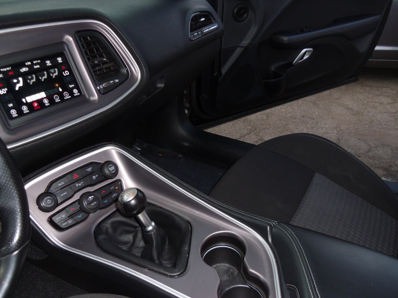 Dodge Challenger R/T RWD 2022