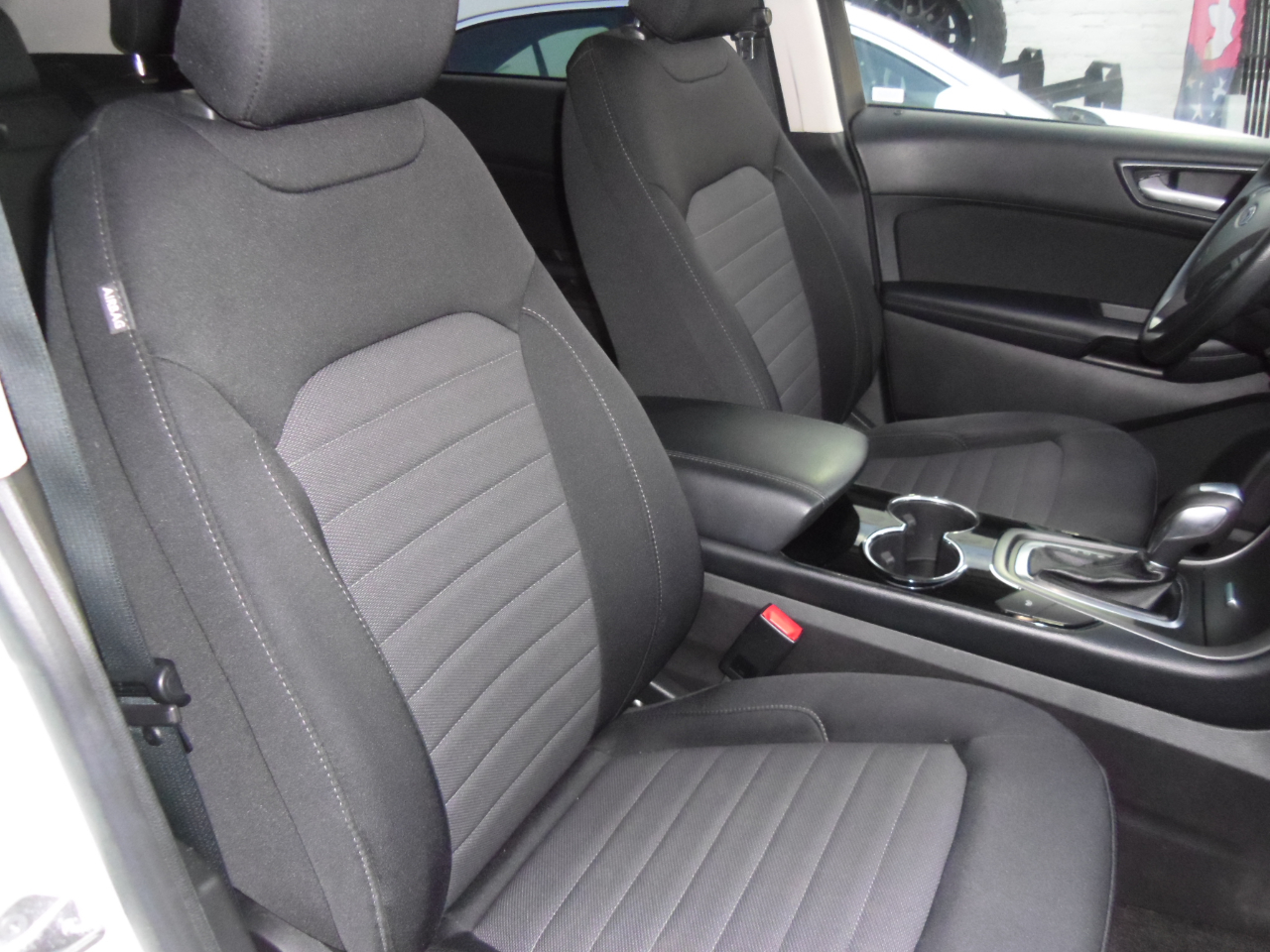 Ford Edge SE FWD 2018