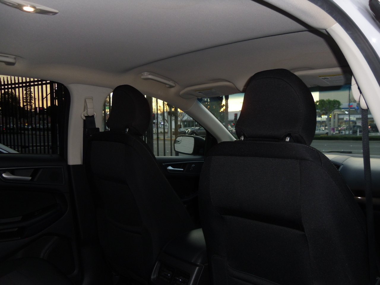 Ford Edge SE FWD 2018