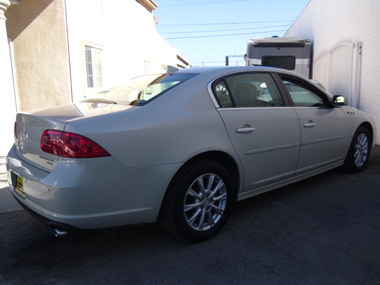 Buick Lucerne 4dr Sdn CXL 2010