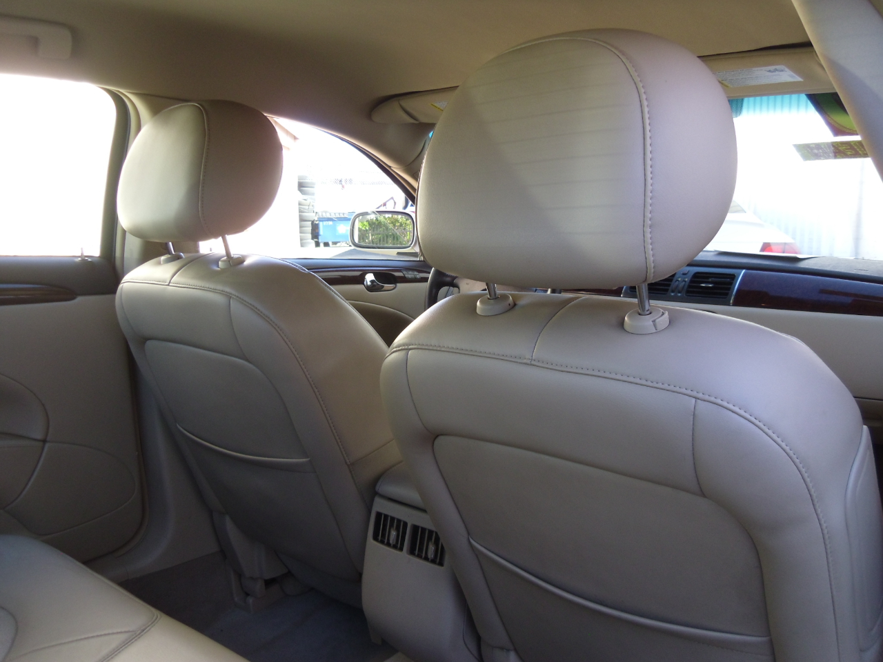 Buick Lucerne 4dr Sdn CXL 2010