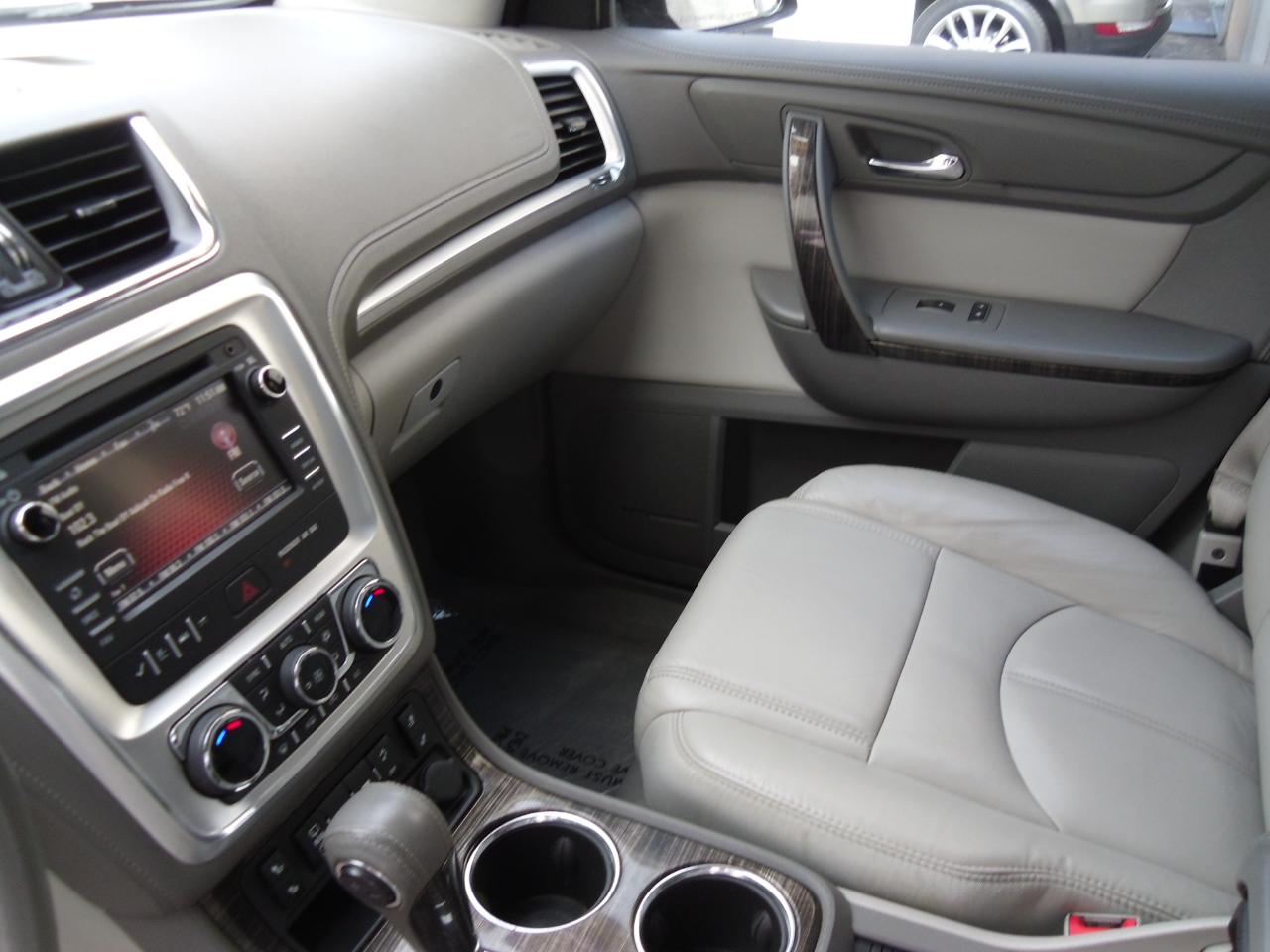 GMC Acadia AWD 4dr SLT w/SLT-1 2015