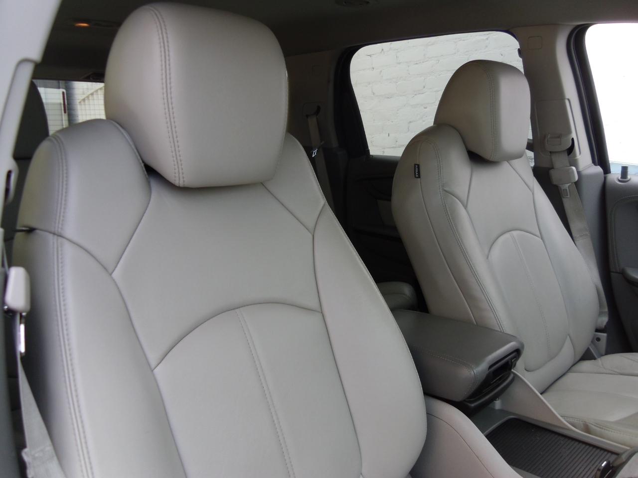 GMC Acadia AWD 4dr SLT w/SLT-1 2015