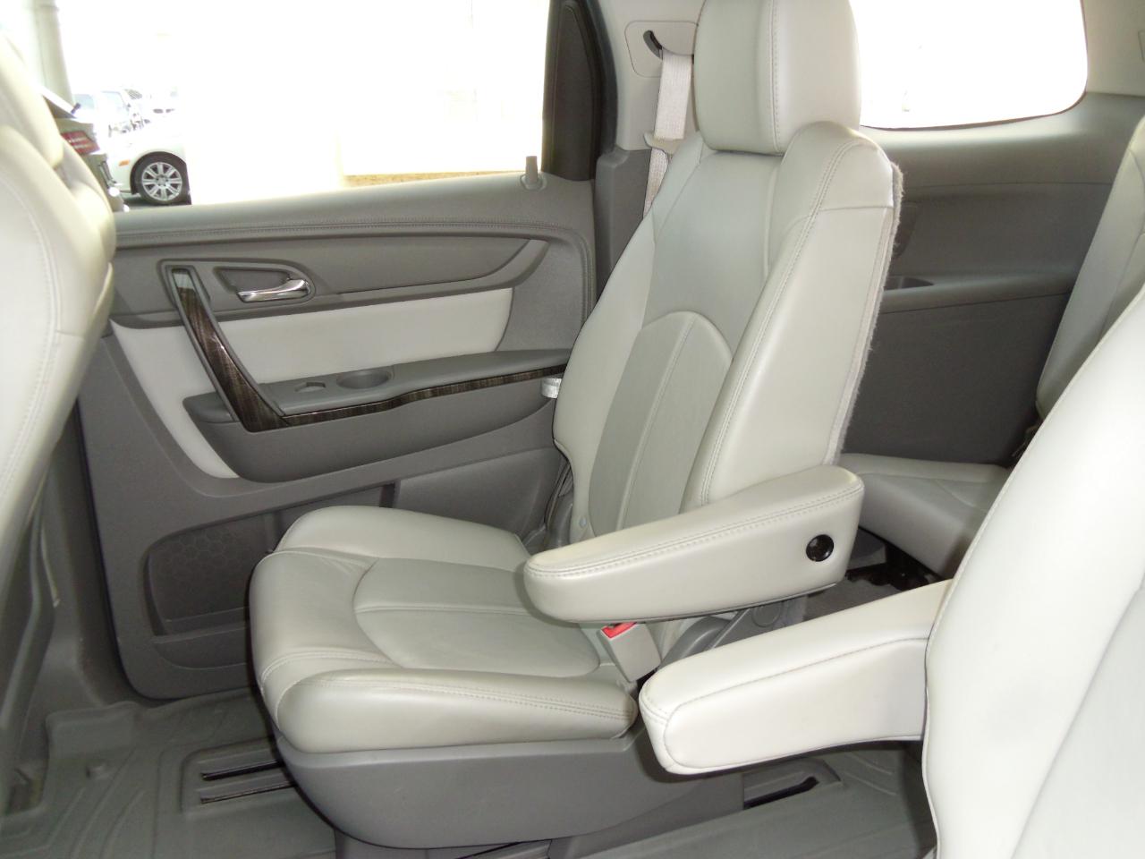 GMC Acadia AWD 4dr SLT w/SLT-1 2015