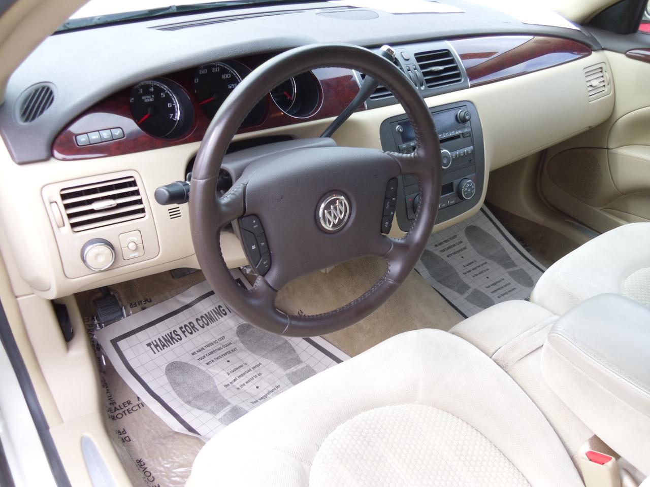 Buick Lucerne 4dr Sdn CX-2 *Ltd Avail* 2010