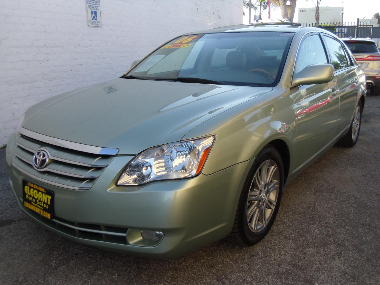 Toyota Avalon 4dr Sdn Limited (Natl) 2006