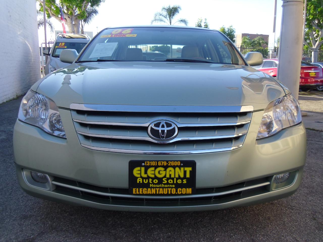 Toyota Avalon 4dr Sdn Limited (Natl) 2006
