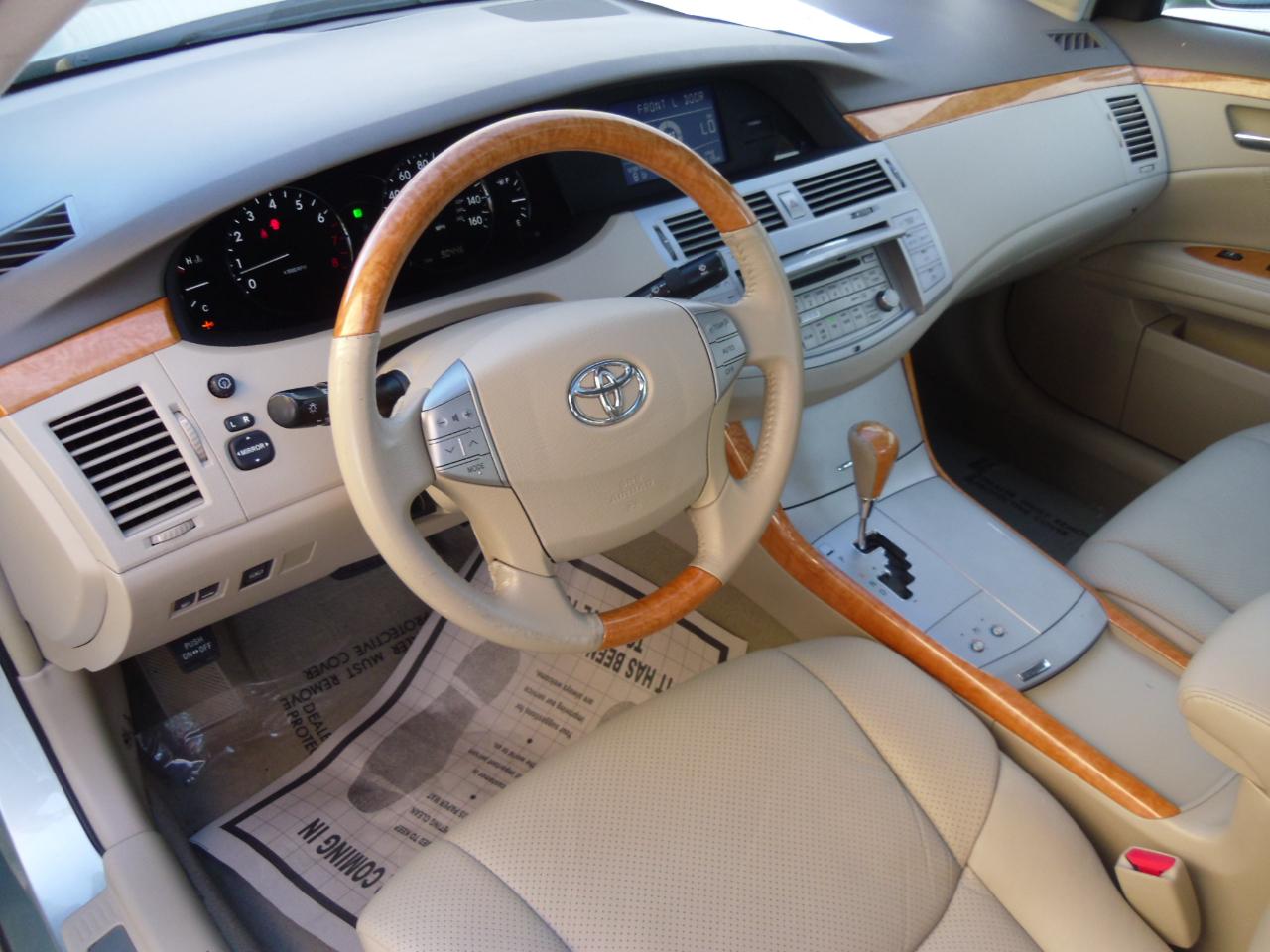 Toyota Avalon 4dr Sdn Limited (Natl) 2006