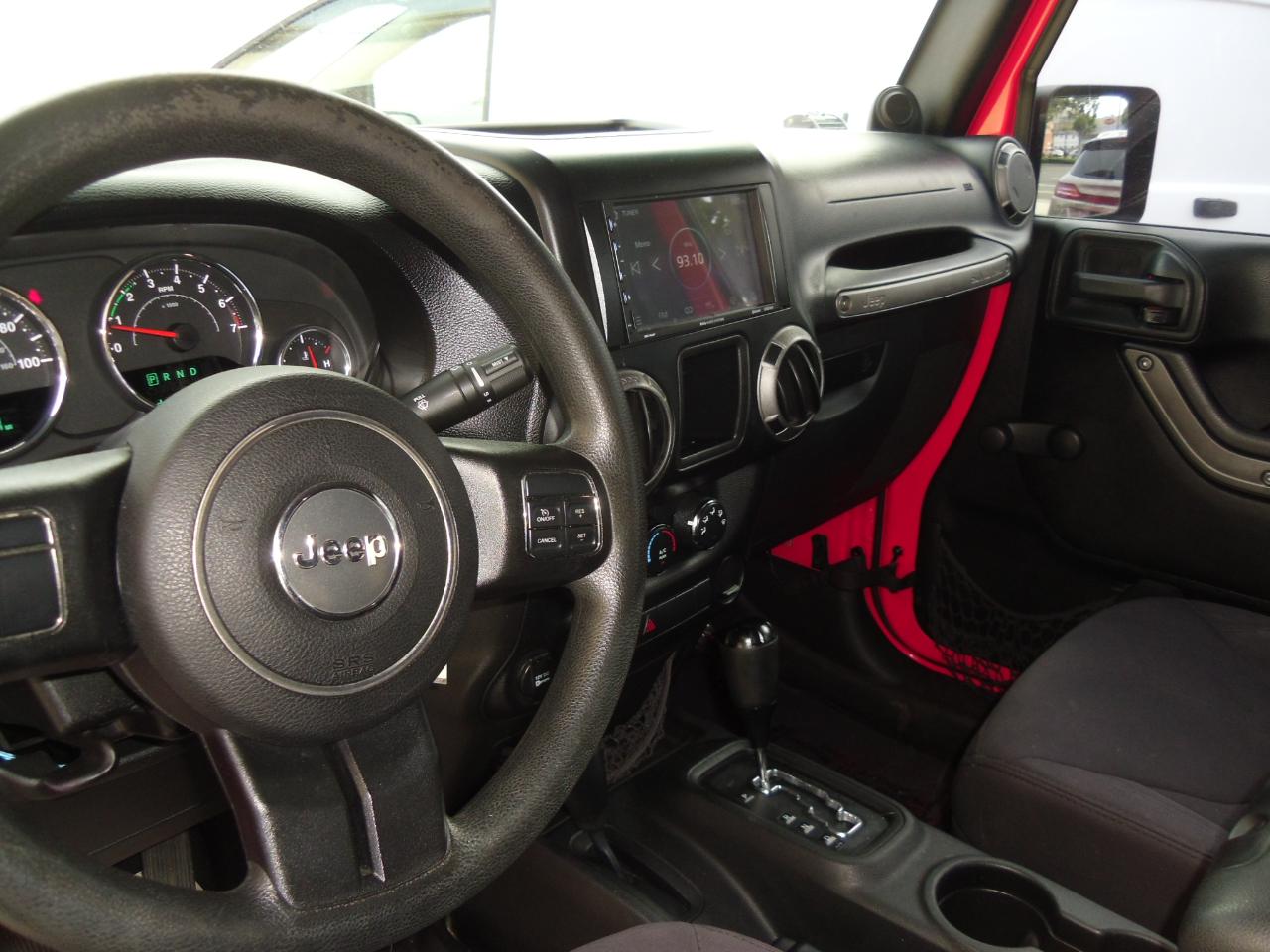 Jeep Wrangler Unlimited 4WD 4dr Sport 2013