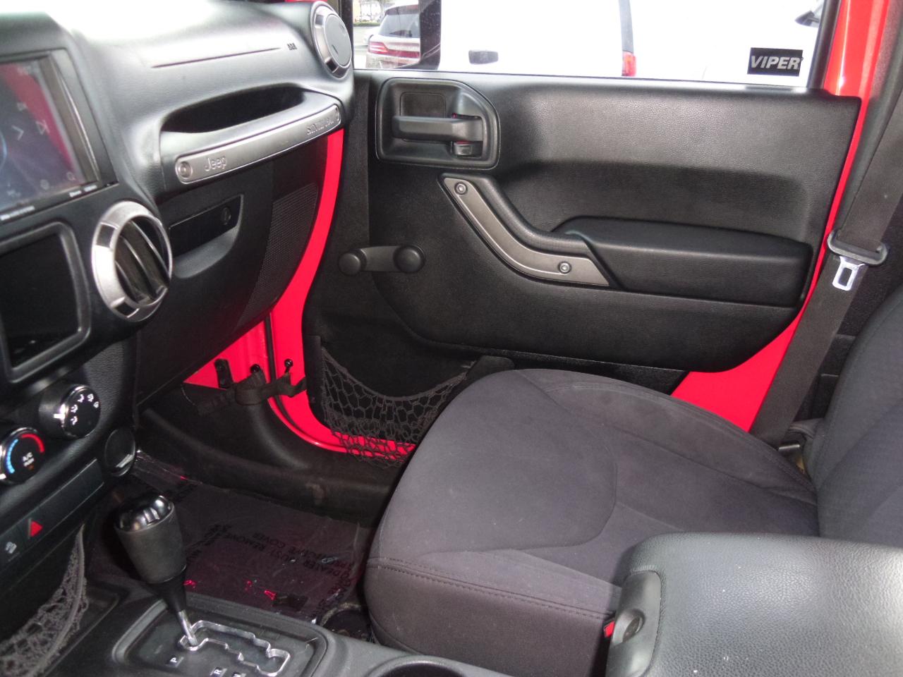 Jeep Wrangler Unlimited 4WD 4dr Sport 2013