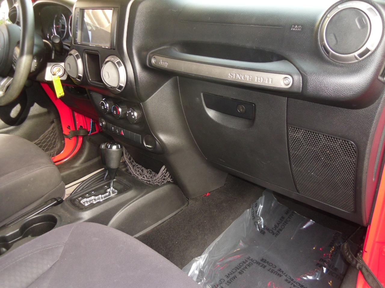 Jeep Wrangler Unlimited 4WD 4dr Sport 2013