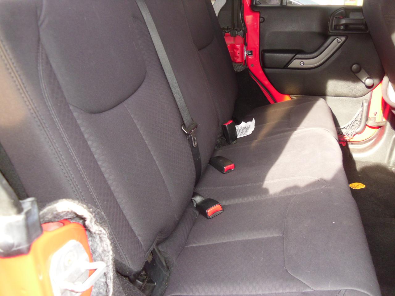 Jeep Wrangler Unlimited 4WD 4dr Sport 2013