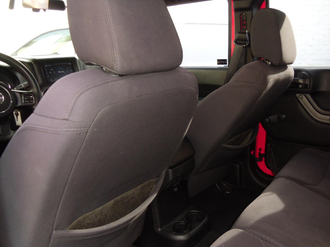 Jeep Wrangler Unlimited 4WD 4dr Sport 2013