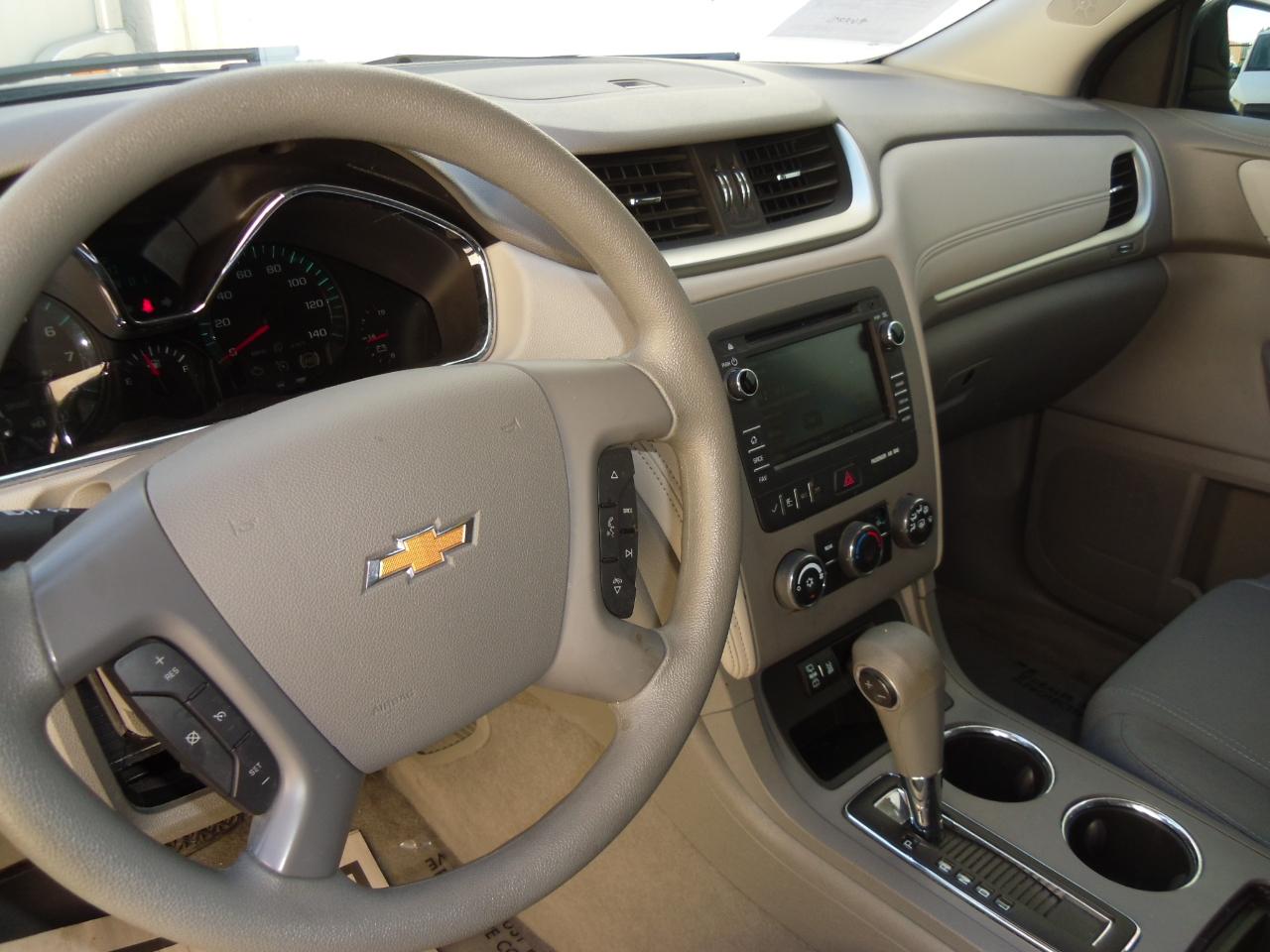 Chevrolet Traverse FWD 4dr LS 2014