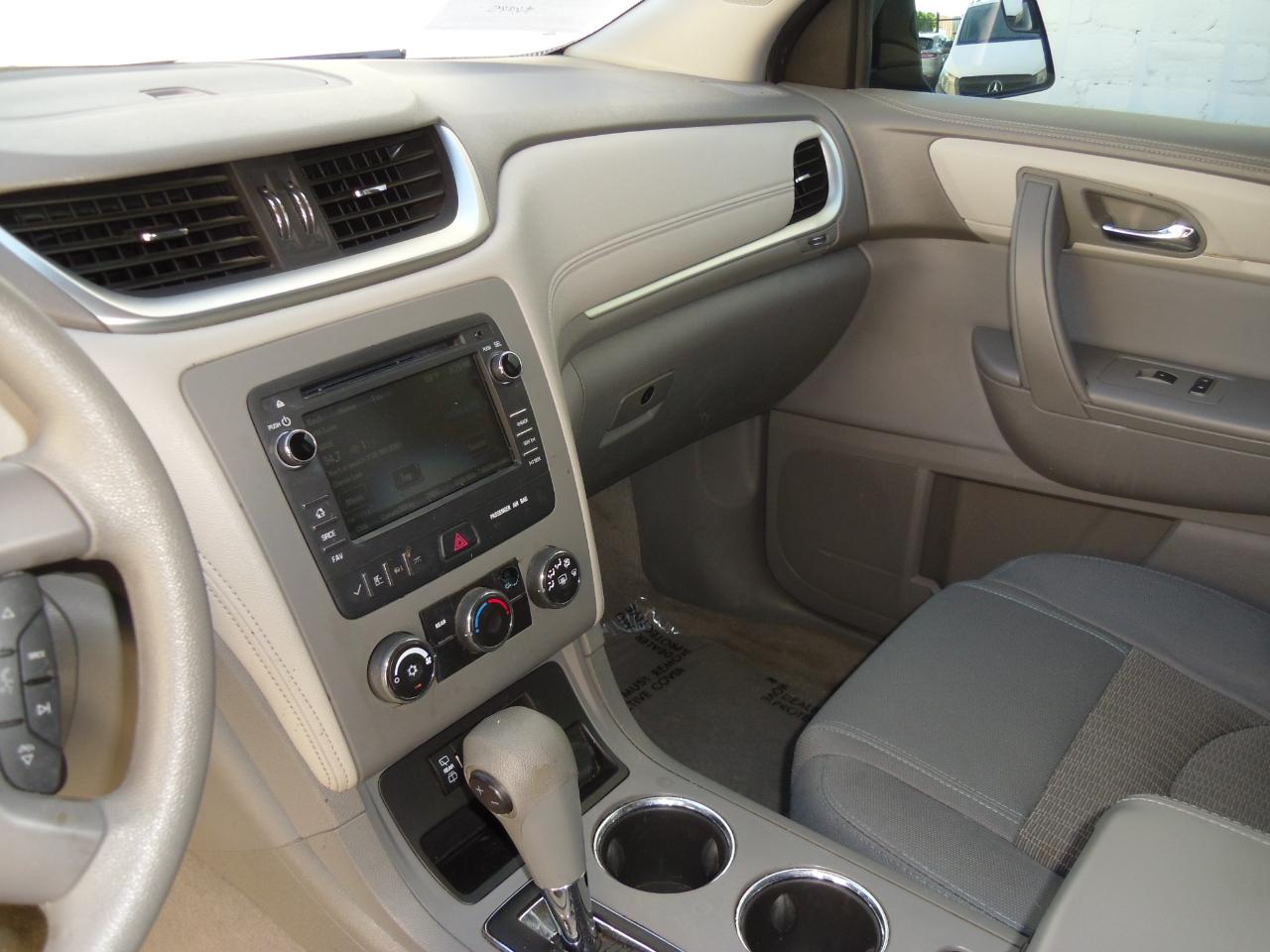 Chevrolet Traverse FWD 4dr LS 2014