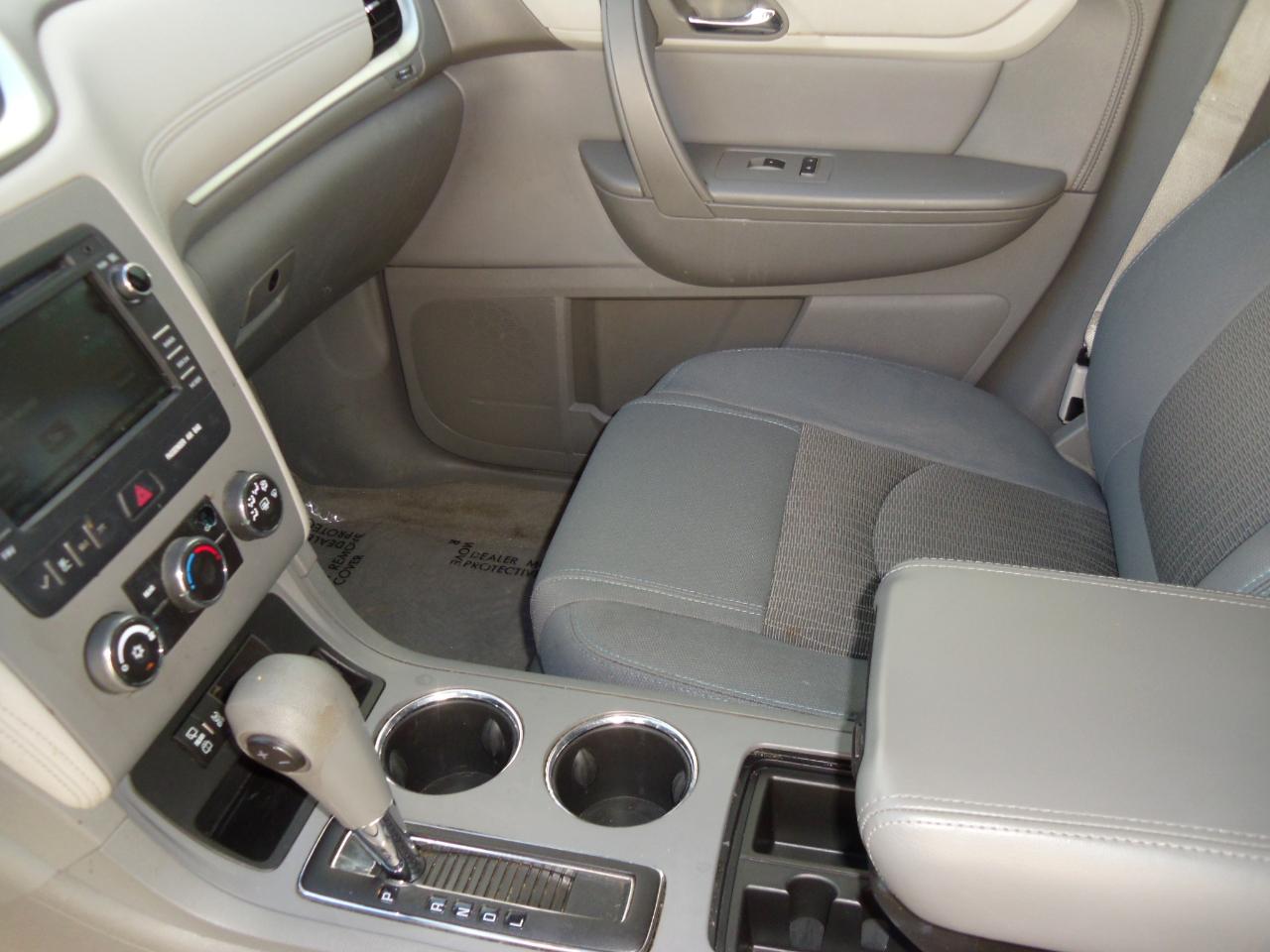 Chevrolet Traverse FWD 4dr LS 2014